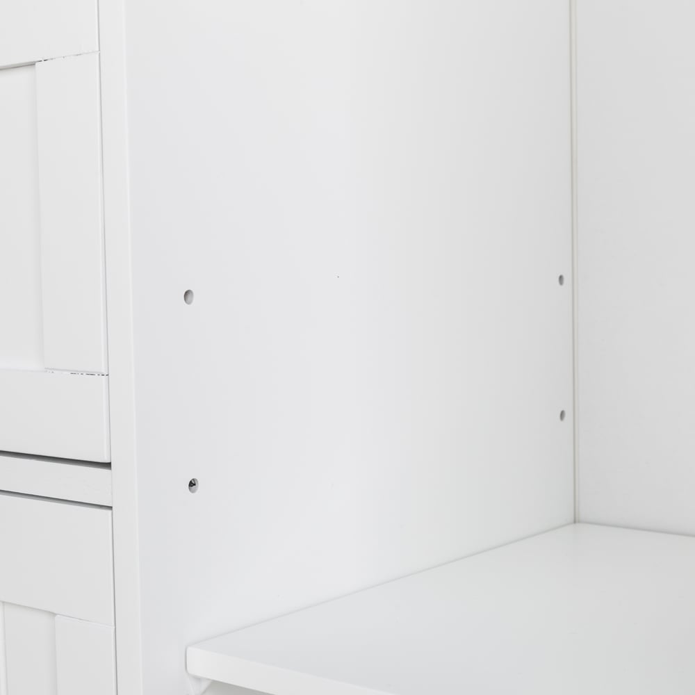 Drawer interior detail